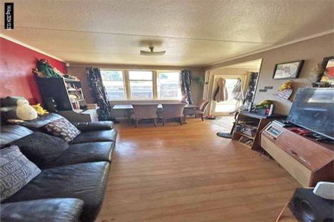 Photo of property in 18 Dowding Street, Melville, Hamilton, 3206