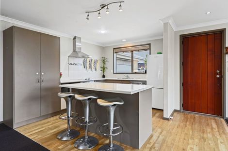 Photo of property in 27 Golden Sands Drive, Papamoa Beach, Papamoa, 3118