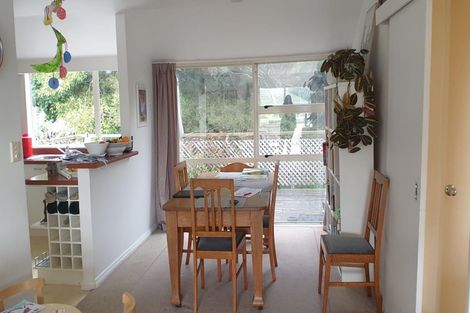 Photo of property in 19 Highbury Bypass, Birkenhead, Auckland, 0626