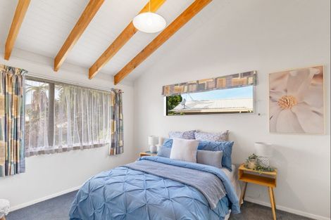 Photo of property in 115b Bartholomew Road, Levin, 5510