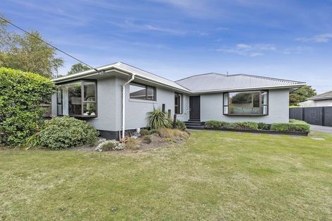 Photo of property in 194 Springs Road, Hornby, Christchurch, 8042
