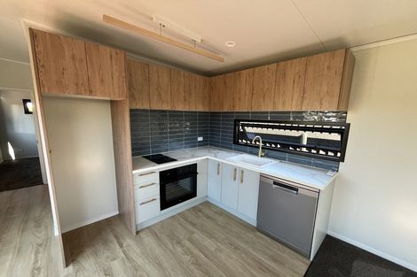 Photo of property in 35a Sturrocks Road, Redwood, Christchurch, 8051