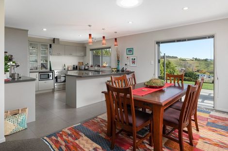 Photo of property in 112r Waikite Road, Welcome Bay, Tauranga, 3175