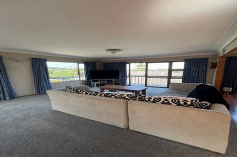 Photo of property in 2/46 Lyons Avenue, Murrays Bay, Auckland, 0630