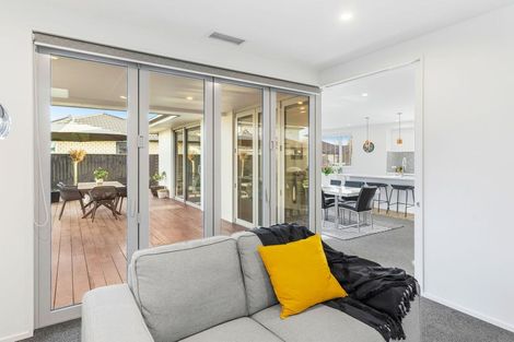 Photo of property in 16 Carpenter Drive, Prebbleton, 7604