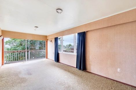 Photo of property in 24 Hand Road, Helensville, 0800