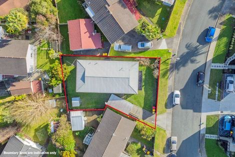 Photo of property in 2/2 Tacitus Place, Totara Vale, Auckland, 0629