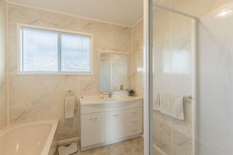 Photo of property in 15 Teoti Street, Paraparaumu Beach, Paraparaumu, 5032