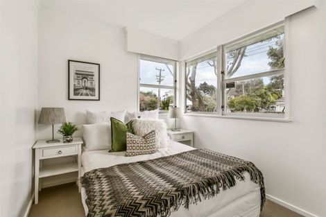 Photo of property in 29 Woodside Road, Massey, Auckland, 0614