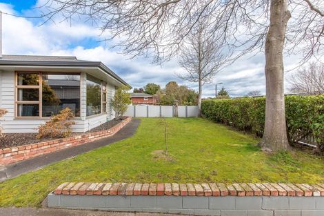 Photo of property in 8 Holdsworth Avenue, Milson, Palmerston North, 4414