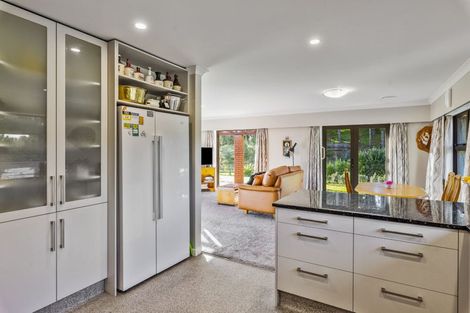 Photo of property in 8 Jacks Bush Road, Waikanae, 5391