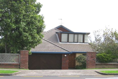 Photo of property in 98 Bleakhouse Road, Howick, Auckland, 2014