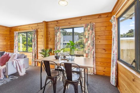 Photo of property in 37a Thornley Street, Titahi Bay, Porirua, 5022