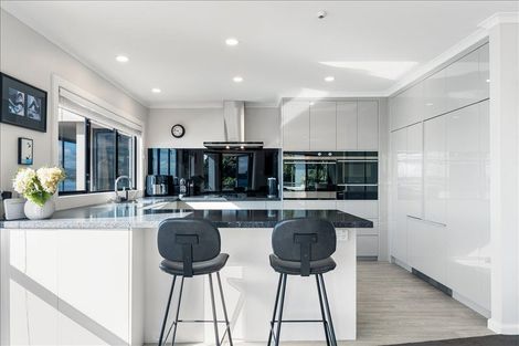 Photo of property in 15/2 Sixth Avenue, Tauranga, 3110