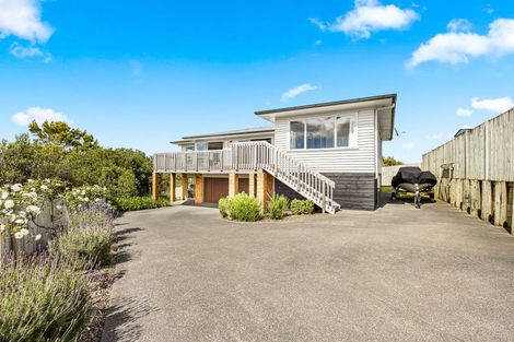Photo of property in 78 Maire Road, Orewa, 0931