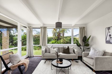 Photo of property in 16a Howard Road, Taradale, Napier, 4112