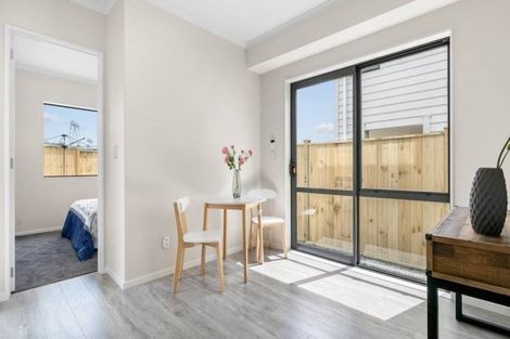 Photo of property in 32 Carrickdawson Drive, Flat Bush, Auckland, 2019