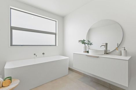 Photo of property in 52 Greig Crescent, Amberley, 7410