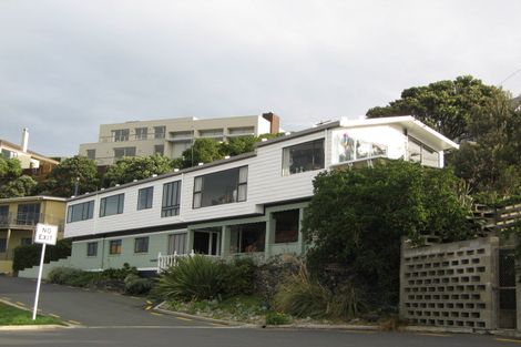 Photo of property in 2b Second Beach Road, Saint Clair, Dunedin, 9012