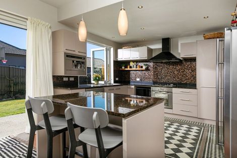 Photo of property in 50 Kelliher Drive, Wanaka, 9305