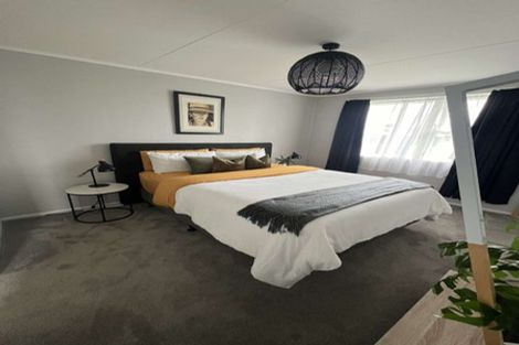 Photo of property in 18 Tarapunga Place, Tokoroa, 3420