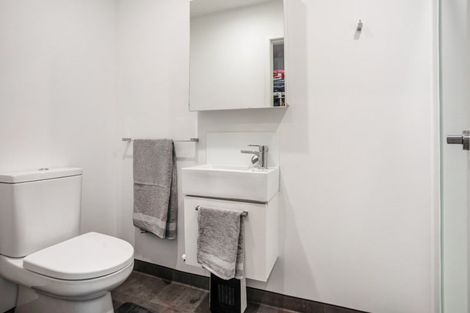 Photo of property in 203/160b Hobsonville Point Road, Hobsonville, Auckland, 0616