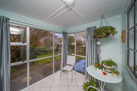 Photo of property in 2 Ropata Street, Hawera, 4610
