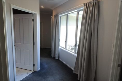 Photo of property in 9 San Clemento Way, Rototuna, Hamilton, 3210