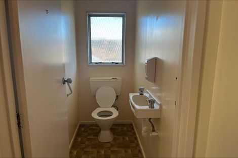 Photo of property in 2 Winslow Place, Levin, 5510