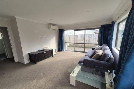 Photo of property in 3/5 Jones Crescent, Melville, Hamilton, 3206