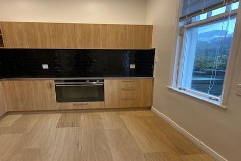 Photo of property in 3/206 The Terrace, Wellington Central, Wellington, 6011
