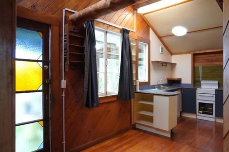 Photo of property in 1 Gomez Road, Hikurangi, 0181