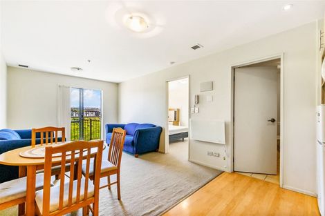 Photo of property in 5e/17 Crown Lynn Place, New Lynn, Auckland, 0600