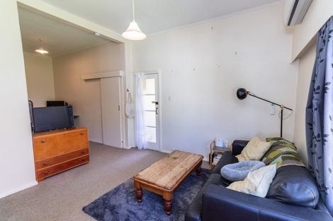 Photo of property in 1 Zohrab Street, Hataitai, Wellington, 6021
