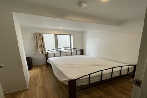 Photo of property in 17 Carrickdawson Drive, Flat Bush, Auckland, 2019