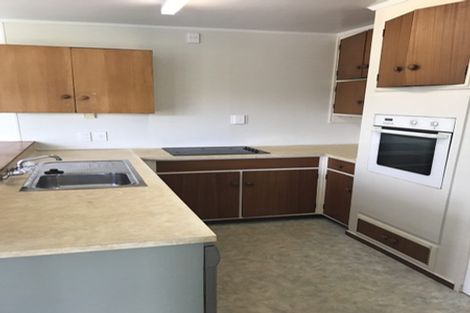 Photo of property in 41 Cranwell Street, Churton Park, Wellington, 6037