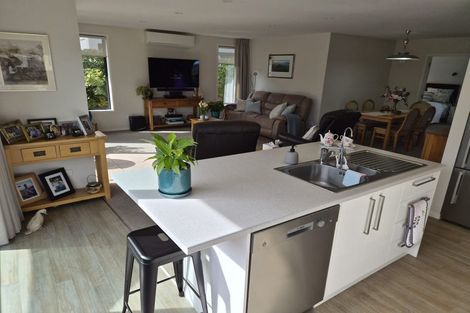 Photo of property in 5 Black Rock Way, Paeroa, 3600