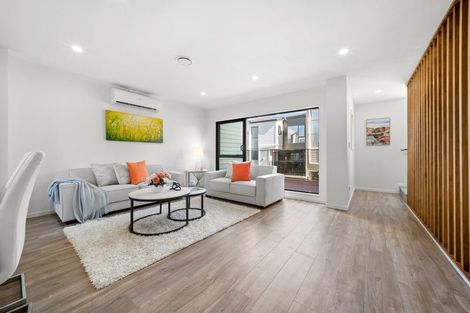 Photo of property in 23 Ayr Road, Pakuranga, Auckland, 2010