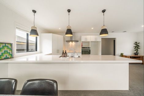 Photo of property in 84 Riverstone Drive, Riverstone Terraces, Upper Hutt, 5018