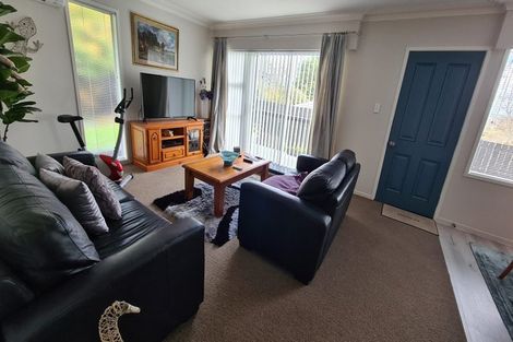 Photo of property in 4202a/2 Great North Road, Glendene, Auckland, 0602