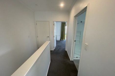 Photo of property in 4 Shelduck Way, Hobsonville, Auckland, 0616