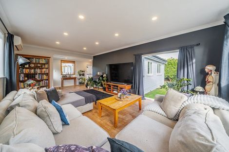 Photo of property in 33 Miro Street, Trentham, Upper Hutt, 5018