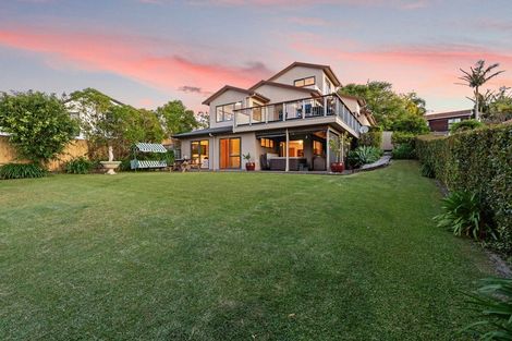 Photo of property in 19 D'urville Place, Gulf Harbour, Whangaparaoa, 0930