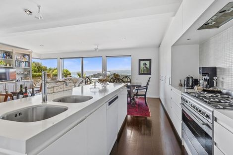 Photo of property in 55 Mitchell Street, Brooklyn, Wellington, 6021