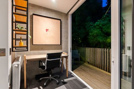 Photo of property in 64a Orangi Kaupapa Road, Northland, Wellington, 6012