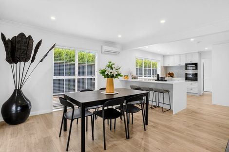Photo of property in 2/15 Saltburn Road, Milford, Auckland, 0620
