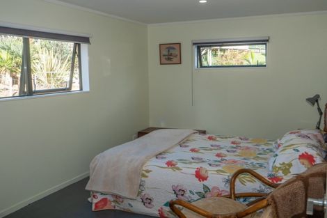 Photo of property in 23 Paradise Road, Coopers Beach, 0420