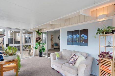 Photo of property in 25 Hillcrest Place, Avonhead, Christchurch, 8042