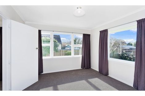 Photo of property in 74 Russley Road, Russley, Christchurch, 8042