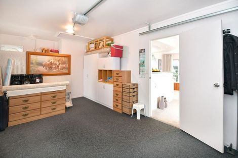 Photo of property in 38a Bay Street, Red Beach, 0932